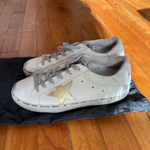 Golden Goose Sneakers
